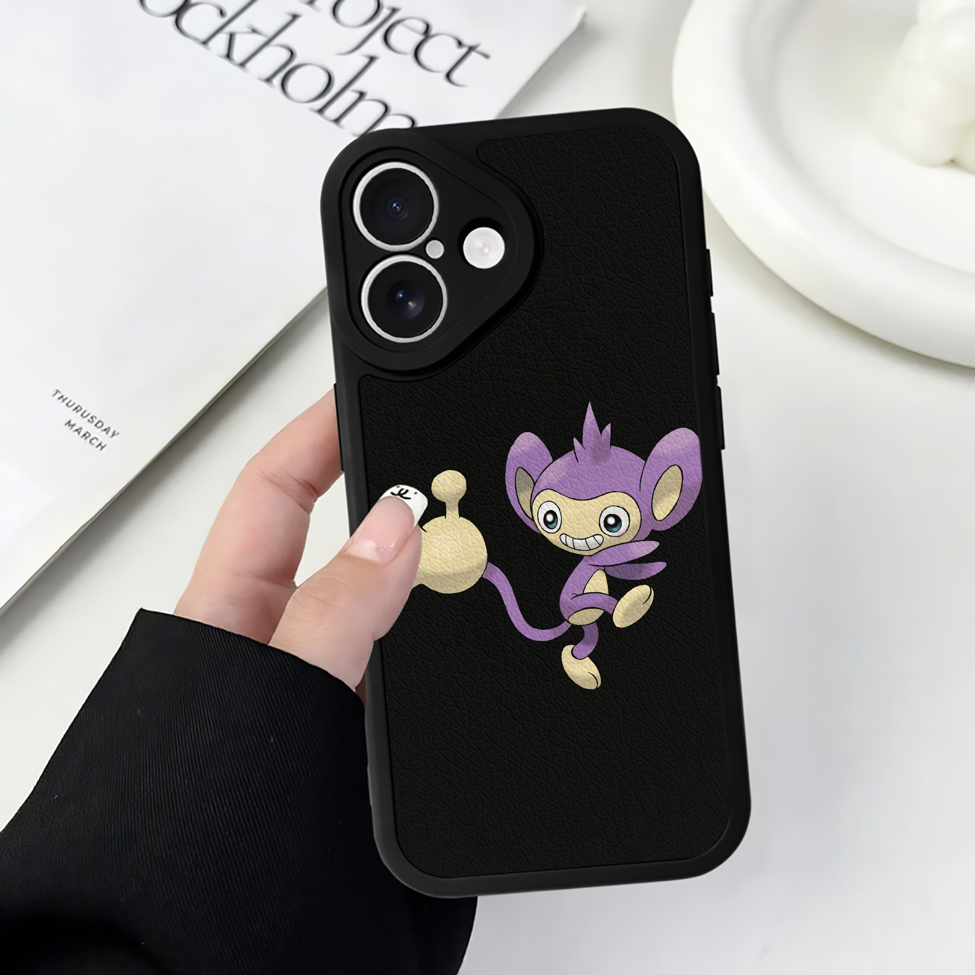 （画像用） ポケットモンスター Pokémon 【iPhone 16シリーズ対応】シリコンスマホケース（レザー調） 材質：シリコン